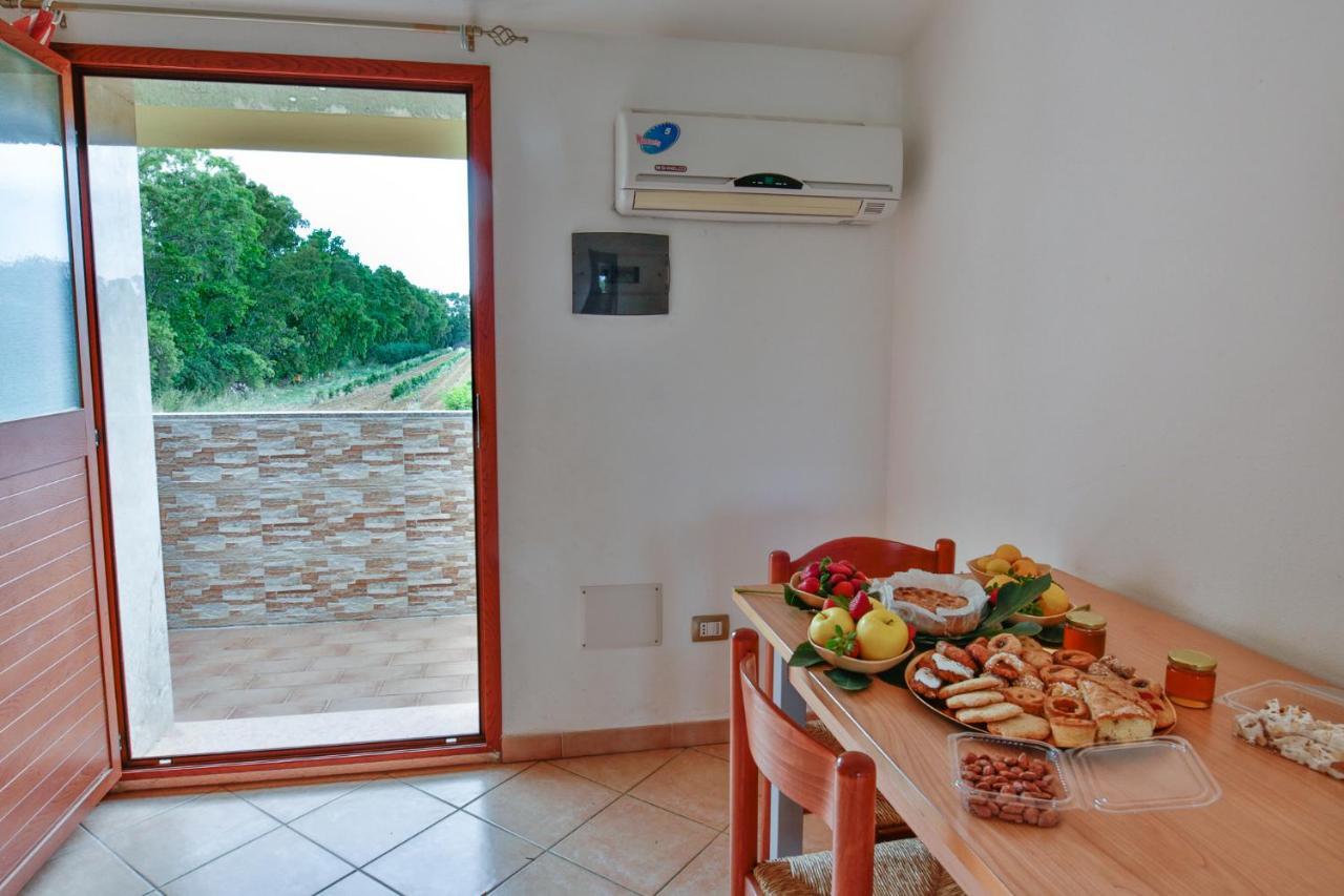 Agriturismo I Doni Del Mandorlo Alghero Luaran gambar